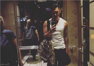 余文樂藍(lán)色運動鞋是什么牌子？余文樂ins同款球鞋品牌