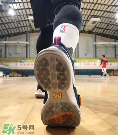 nike pg1上腳怎么樣？耐克pg1籃球鞋測(cè)評(píng)
