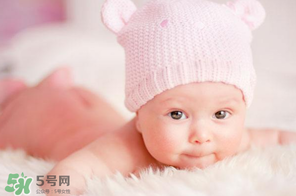 夏季寶寶體溫多少正常？夏季寶寶體溫會(huì)偏高嗎？