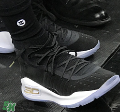 under armour curry4黑金怎么樣？庫里總決賽戰(zhàn)靴客場配色諜照曝光