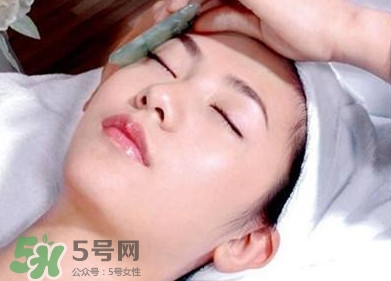 刮痧是從下往上還是從上往下？刮痧是排毒嗎