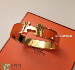 愛(ài)馬仕手鐲怎么打開(kāi)？愛(ài)馬仕手鐲怎么帶？
