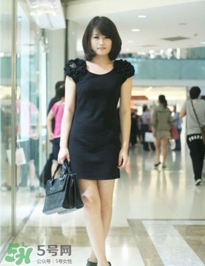 7月份穿什么衣服？七月份穿衣搭配