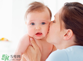 喜寶杏仁油怎么樣？喜寶杏仁按摩油怎么用？