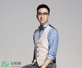 王自健離婚了嗎？王自健老婆黃雅靜個人資料