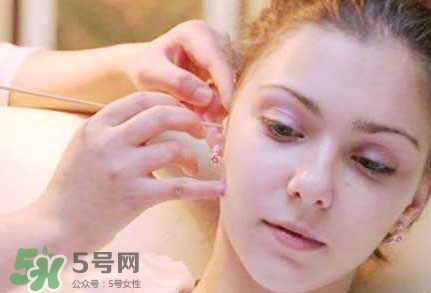 為什么掏耳朵會(huì)咳嗽？掏耳朵咳嗽是什么原因