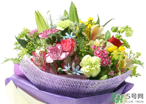 父親節(jié)可以送花嗎？父親節(jié)送什么花最合適？