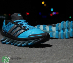 adidas刀鋒戰(zhàn)士怎么樣？阿迪達(dá)斯刀鋒戰(zhàn)士測(cè)評(píng)