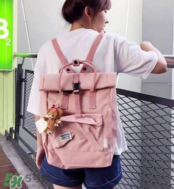 rootote和anello哪個(gè)好？rootote和anello雙肩包哪個(gè)更好？
