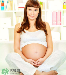 孕婦長痱子可以用痱子粉嗎？痱子粉對孕婦有危害嗎？