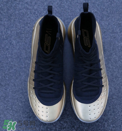 under armour curry4 parade怎么樣？庫里第四代戰(zhàn)靴金屬色細(xì)節(jié)照片
