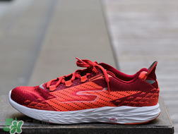 skechers go run 5怎么樣？斯凱奇跑鞋開箱測評