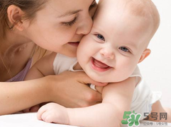 早產(chǎn)兒奶粉有必要嗎？早產(chǎn)兒可以吃普通奶粉嗎？