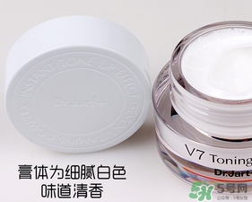 先用防曬噴霧還是素顏霜？素顏霜防曬噴霧使用順序