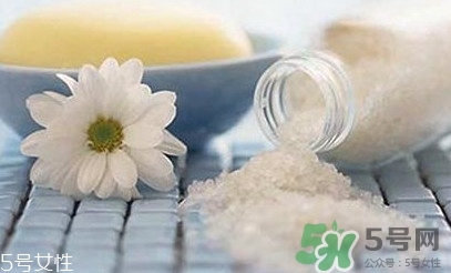 食鹽中的亞鐵氰化鉀是什么東西？亞鐵氰化鉀對(duì)身體有害嗎