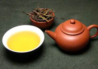 杜仲茶可以長(zhǎng)期喝嗎？杜仲茶可以隔夜喝嗎