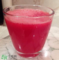 榨西瓜汁要加水嗎？榨西瓜汁要加多少水？