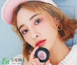 3concert eyes是什么牌子？3concert eyes是3ce嗎？