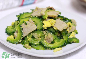 苦瓜炒肉能減肥嗎？減肥可以吃苦瓜炒肉嗎？