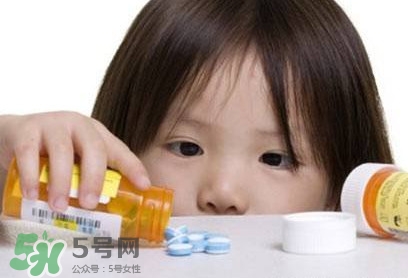 來(lái)月經(jīng)可以吃感冒藥嗎？月經(jīng)期吃感冒藥有什么影響