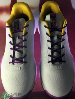 lonzo ball球哥2017湖人戰(zhàn)靴簽名球鞋多少錢？