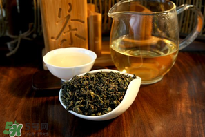 喝茶能吃杏嗎？喝茶可以吃杏嗎？