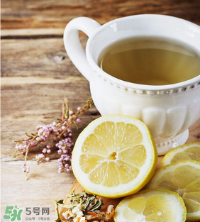 喝茶能吃杏嗎？喝茶可以吃杏嗎？