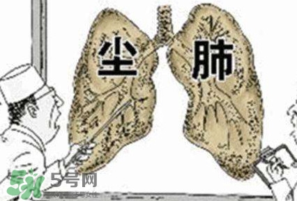 一般幾年時間會有塵肺??？塵肺病的早期癥狀