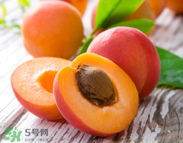 油桃沒熟能吃嗎？油桃怎么催熟？