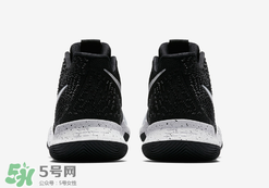 nike kyrie 3 tuxedo配色多少錢？耐克歐文3代黑白反轉(zhuǎn)專柜價格