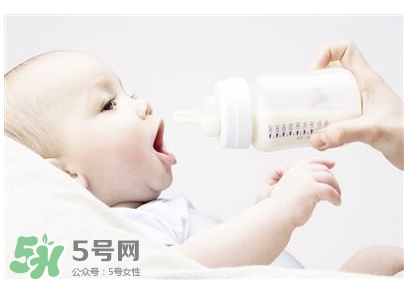 嬰幼兒奶粉為什么會有腥味 奶粉有腥味是正常的嗎？