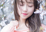 化完妝臉上出油是什么原因？化完妝臉上出油怎么辦？