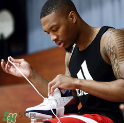 adidas dame3阿迪達(dá)斯利拉德三代獨立日配色多少錢？