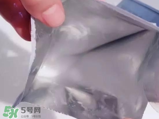艾醫(yī)生草本絲絨面膜怎么用？艾醫(yī)生草本絲絨面膜要洗嗎