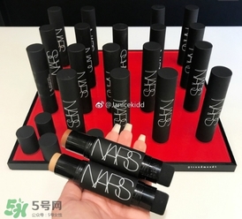 nars粉底棒粉條怎么用？nars粉底棒粉條色號試色