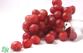 紅提變軟了還能吃嗎？紅提變軟是不是壞了？