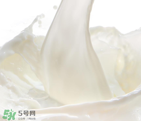 脫脂奶粉哪個(gè)牌子好？脫脂奶粉什么品牌的好？
