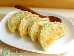 韭菜盒子為什么一烙就開口？韭菜盒子怎么烙軟