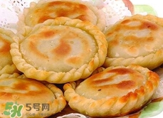韭菜盒子為什么一烙就開口？韭菜盒子怎么烙軟