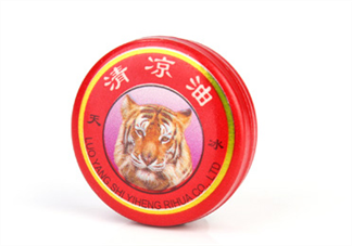 清涼油能治扁平疣嗎？清涼油可以治扁平疣嗎？