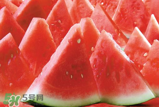 隔夜西瓜能吃嗎？吃隔夜西瓜有什么危害？