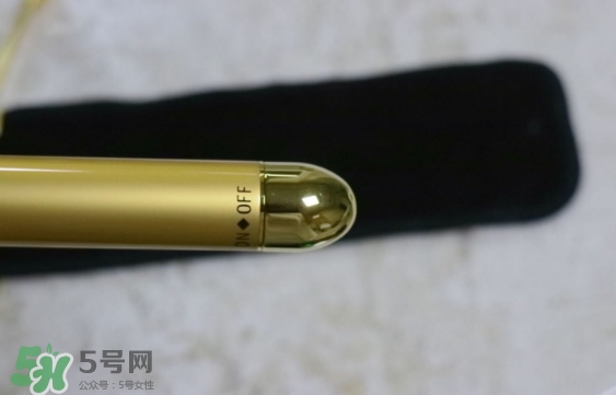 黃金棒怎么換電池？黃金棒怎么換電池圖解