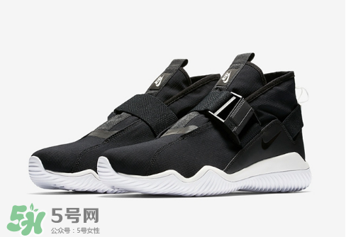 nikelab acg 07 kmtr機(jī)能運(yùn)動(dòng)鞋黑白配色什么時(shí)候發(fā)售？