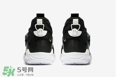 nikelab acg 07 kmtr機(jī)能運(yùn)動(dòng)鞋黑白配色什么時(shí)候發(fā)售？