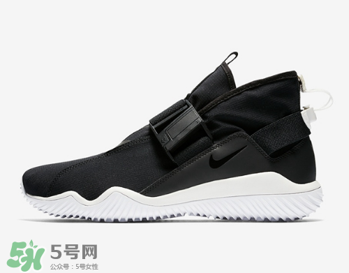 nikelab acg 07 kmtr機(jī)能運(yùn)動鞋黑白配色多少錢？