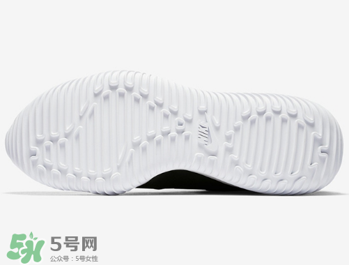 nikelab acg 07 kmtr機(jī)能運(yùn)動鞋黑白配色多少錢？