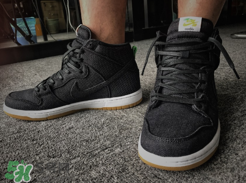 nike sb dunk momofuku限量版滑板鞋多少錢？