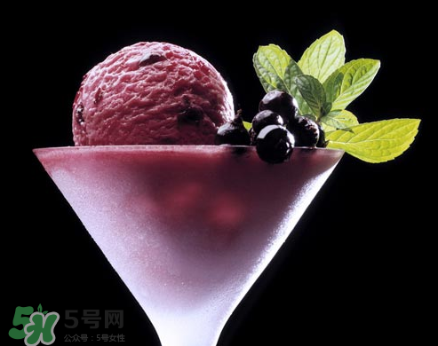 藍莓和螃蟹能一起吃嗎？吃藍莓和螃蟹會中毒嗎？