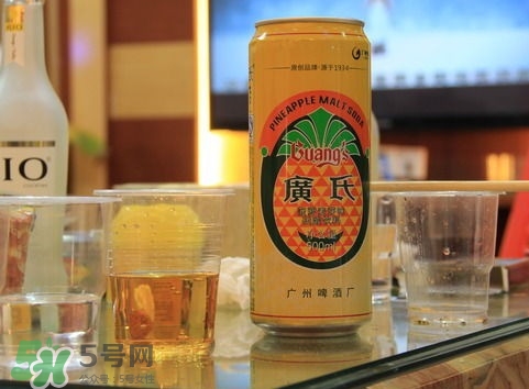 菠蘿啤是碳酸飲料嗎？菠蘿啤不能和什么一起吃？