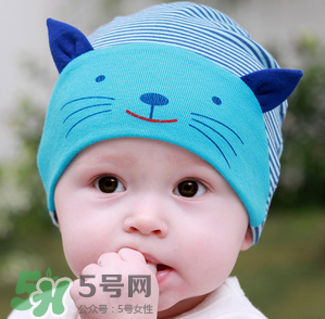母乳喂養(yǎng)胸會變小嗎？母乳喂養(yǎng)胸會不會變??？